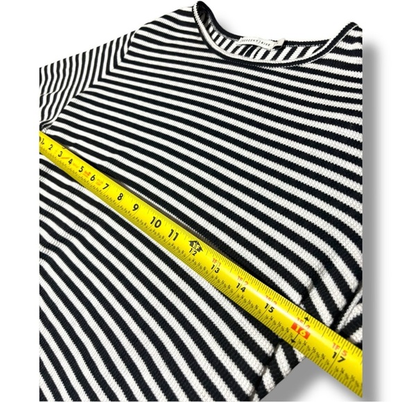Rescent Rive Striped Knit Top - Picture 14 of 16